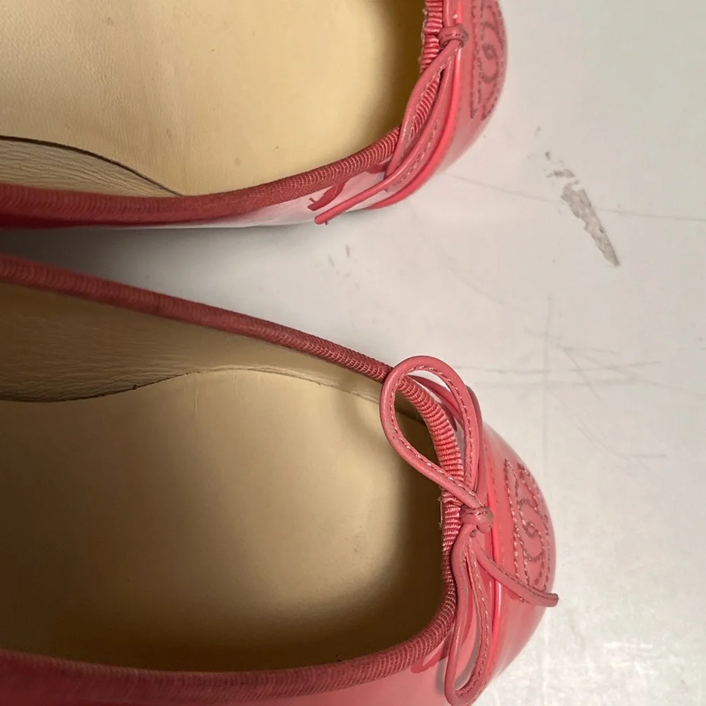 CHANEL Coral Pink Patent Leather Flats